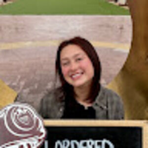 Meet your Posher, Carly